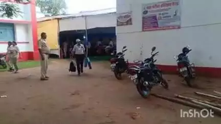 बांका: नगर परिषद उपचुनाव: कल 51 बूथों पर मतदान, मतदानकर्मी रवाना