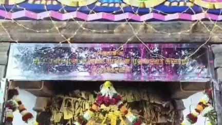 பெரியகுளம்: ஜெயமங்கலத்தில் பட்டாளம்மன் முத்தையா சுவாமி மற்றும் பரிவார தெய்வங்கள் ஆலய மகா கும்பாபிஷேகம் நடந்தது