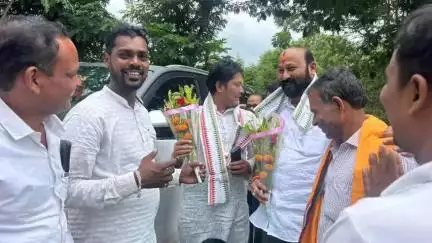 ଅନୁଗୋଳ: ଗୌଣୀଘଷା ଗ୍ରାମରେ ମା ଦକ୍ଷିଣକାଳୀଙ୍କ ନୂତନ ମନ୍ଦିରର ରତ୍ନମୁଦ ଉତ୍ସବରେ ଯୋଗ ଦେଲେ ତାଳଚେର ବିଧାୟକ