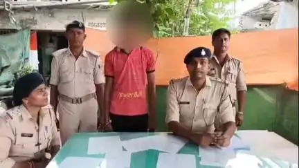 मोतिहारी: जिले के रामगढ़वा थाना कांड संख्या-252/24 (दुष्कर्म) के अभियुक्त सुमन कुमार शिवनगर सतपिपरा निवासी को गिरफ्तार किया गया