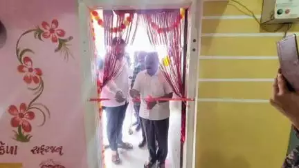 માળીયા હાટીના: માળીયા તાલુકા ના અમરાપુર મુકામે નાના બાળકોની સુખાકારી અને શિક્ષણ માટે પ્રતિબદ્ધ નંદધરનુ ઓપનિંગ કરતાં ધારાસભ્ય