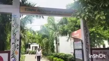 अकबरपुर: अंबेडकरनगर में 50 से कम छात्रों वाले परिषदीय स्कूल होंगे बंद, बच्चों को पास के विद्यालयों में किया जाएगा शिफ्ट