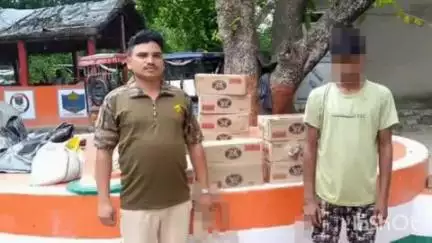 कुचायकोट: विशम्भरपुर पुलिस ने सलेहपुर गांव के पास से एक व्यक्ति को 99 लीटर शराब के साथ किया गिरफ्तार