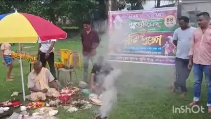 বর্ধমান ১: রথযাত্রার শুভ দিনেই দূর্গাপূজার খুঁটি পূজা অনুষ্ঠিত হলো শহর বর্ধমানের তেলিপুকুর সুকান্ত স্মৃতি সংঘের