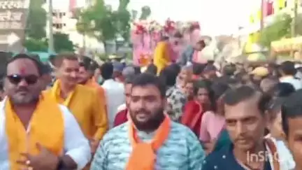 उन्नाव: शुक्लागंज से आज श्रद्धा और आस्था के साथ भगवान जगन्नाथ, बलराम और बहन सुभद्रा की रथ यात्रा निकाली गई
