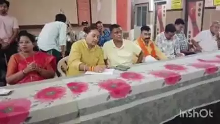राजनांदगांव: शहर के माहेश्वरी भवन में महाकाल यात्रा के संबंध में गणमान्य नागरिकों की मौजूदगी में बैठक हुई आयोजित