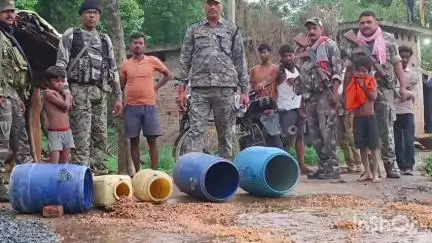 पिपरा: पथरा ओपी पुलिस ने सुल्तानी और पथरा गांव में अवैध महुआ शराब की भट्ठियों को किया ध्वस्त