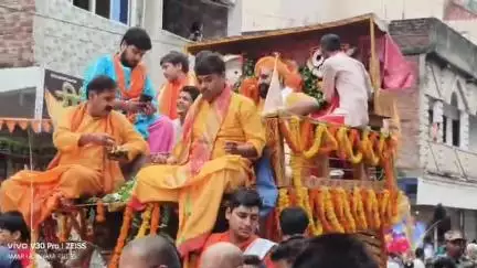 लोहरदगा: ज़िले में एक साथ तीन स्थानों से जगन्नाथ रथयात्रा निकाली गई