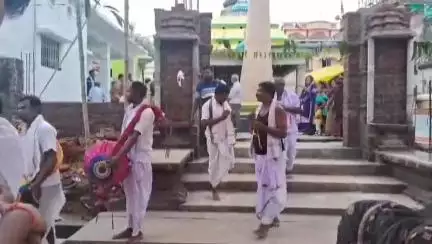ସୋନପୁର: ସୁବଳୟାରେ ପବିତ୍ର ଶ୍ରୀଗୁଣ୍ଡିଚା ଯାତ୍ରା ଅନୁଷ୍ଠିତ, ଯୋଗଦେଲେ ଶହ ଶହ ଭକ୍ତ ଓ ଶ୍ରଦ୍ଧାଳୁ