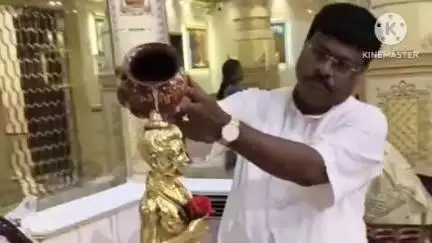 ঠাকুরপুকুর-মহেশতলা: ভাসা স্বামী নারায়ণ মন্দিরে পুজো দিয়ে রথযাত্রার উদ্বোধন করলেন রাজ্যের প্রতিমন্ত্রী