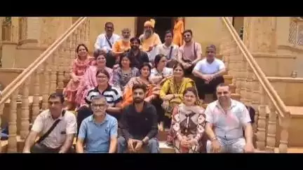प्राचीन शिव मंदिर श्रीगंगानगर से 22 सदस्यों का दल कैलाश मानसरोवर, चीन के लिए हुआ रवाना