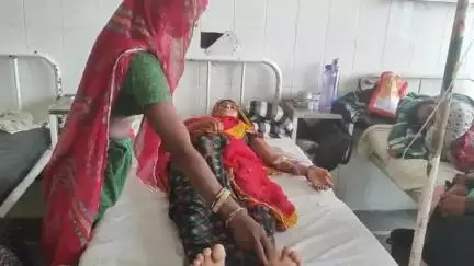 झालरापाटन: हरीशपुरा गांव में कृषि कार्य करते समय अज्ञात जीव के काटने से एक महिला किसान की तबीयत बिगड़ी, जिला अस्पताल में इलाज जारी