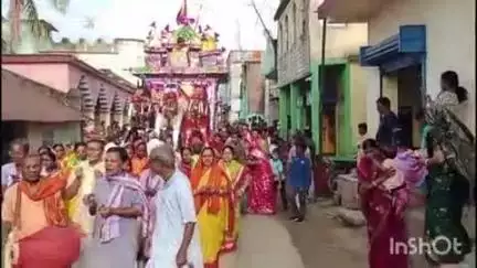 कुंडहित: कुंडहित में भगवान जगन्नाथ की रथयात्रा निकाली गई, मेला में उमड़ी श्रद्धालुओं की भीड़