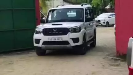 বোকাখাত: সন্ত্ৰাসবাদ বিয়পোৱা সকলৰ বিৰুদ্ধে কঠোৰ পদক্ষেপ গ্ৰহণ কৰা হব বুলি কাজিৰঙাত মন্তব্য ডিজিপি হৰমিত সিঙৰ