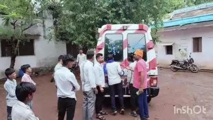 कोलारस: रिज़ोदा गांव की क्रॉसिंग पर तेज रफ्तार कार ने बाइक को टक्कर मारी, बाइक चालक की मौत