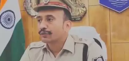 पटना ग्रामीण: पटना: SSP ने कहा, प्रेस से संबंधित न होने पर भी वाहन पर प्रेस का स्टिकर लगाने वालों पर होगी कार्रवाई