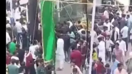सुल्तानपुर: सुल्तानपुर में पहली मोहर्रम का जुलूस निकला, बड़ी संख्या में जुटे अकीदतमंद, आपसी सौहार्द का रहा संगम
