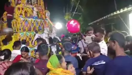 কুলতলি: শতাধিক বছরের পুরানো গোপালগঞ্জের দেবু গৌড়ের মোড়ে রথযাত্রা