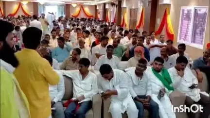 सासाराम: सासाराम की निजी होटल में किसान महासम्मेलन कार्यक्रम का आयोजन किया गया