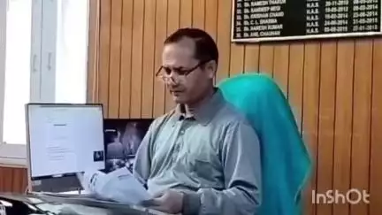 नेरवा: टैक्सी यूनियन नेरवा के चालकों ने SDM से की मुलाकात, वही अपनी समस्याओं से उन्हें करवाया आगवत#jansmasya
