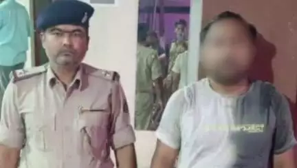 ओबरा: ओबरा के लबदना में दो एनबीडब्ल्यू वारंटी गिरफ्तार