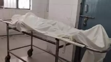 सकलडीहा: नई बाजार के समीप अनियंत्रित होकर खंभे से टकराई बाइक, घायल चालक की इलाज के दौरान हुई मौत