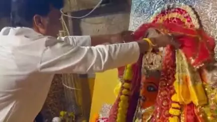 राजगढ़: राजगढ़ जिला पंचायत अध्यक्ष चंदर सिंह सोंधिया ने जालपा माता मंदिर में की पूजा-अर्चना
