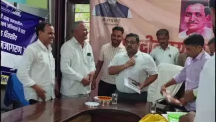 करौली: जिला कलेक्टर ने ग्राम पंचायत मांची व गुडला में चल रहे शिविर का किया औचक निरीक्षण, दी जा रही सेवाओं का लिया जायजा