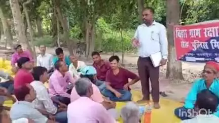 मधवापुर: साहरघाट स्थित मस्तराम कुटी परिसर में बिहार ग्राम रक्षा दल मधवापुर प्रखंड इकाई की बैठक हुई