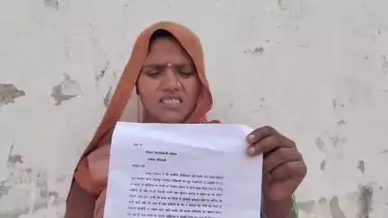 सिराथू: बिछौरा गांव में दबंगों ने सरकारी नाली व खड़ंजा पाटा, विरोध करने पर महिला को पीटा और जान से मारने की दी धमकी