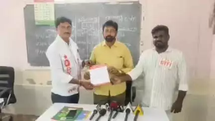 జమ్మలమడుగు: జమ్మలమడుగు : ఉపాధ్యాయుని అసభ్య ప్రవర్తనపై విచారణ చేపట్టి నివేదిక ఉన్నతాధికారులకు పంపించాం - ఎంఈఓ చంద్రశేఖర రావు