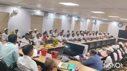 नवादा: नवादा में समाहरणालय परिसर के डीआरडीए सभागार में नशामुक्त भारत अभियान के तहत आयोजित किया गया एक महत्वपूर्ण कार्यक्रम