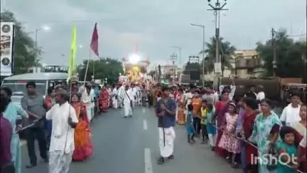বংশীহারী: ইসকনের তরফে রথযাত্রা বের করা হলো বুনিয়াদপুর জুড়ে