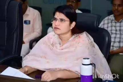 మహిళల జీవన ప్రమాణాల మెరుగుదలకు  ప్రణాళికలు రూపొందించాలి--నంద్యాల జిల్లా కలెక్టర్ రాజకుమారి గణియ #collector-nandy