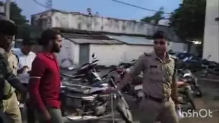 डबरा सिटी पुलिस को मिली बड़ी सफलता, तीन बाइक चोर पकड़े गए, 7 बाइक ज़ब्त, एक चोर नाबालिग