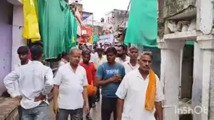 श्योपुर: श्योपुर के मानपुर में निकली रथयात्रा, श्रद्धालुओं ने फूल बरसाकर किया स्वागत