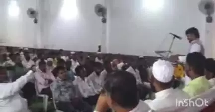 लातूर: आगामी निवडणुकांच्या पुर्व तयारीसाठी लातुर एमआयएमचा जिल्हा कार्यकर्ता मेळावा एम.के. फंक्शन हॉल येथे संपन्न