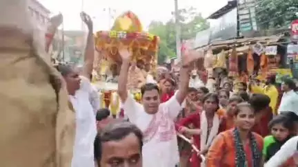 सिवान: इस्कॉन मंदिर से निकली भगवान जगन्नाथ की भव्य रथ यात्रा सिवान पहुँची, हुआ भव्य स्वागत