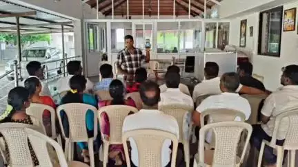 பாப்பிரெட்டிபட்டி: கோலியனூர் திமுக கட்சி அலுவலகத்தில் திமுக தகவல் தொழில்நுட்ப அணி தொகுதி, ஒன்றிய ஒருங்கினைப்பாளர் நிர்வாகிகள் ஆலோசனை கூட்டம்