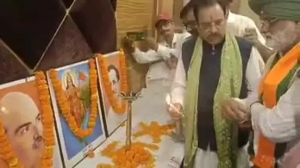 काशीपुर: बाजपुर रोड स्थित एक निजी होटल में भाजपा द्वारा आयोजित की गई गोष्ठी