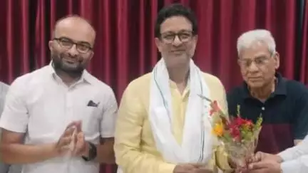 मोतिहारी: मोतिहारी में एडीएम PGRO ने रेड क्रॉस के कार्यकारी अध्यक्ष का पदभार ग्रहण किया