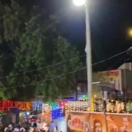 శింగనమల: గూగూడు కుళ్లాయి స్వామి ప్రథమ దర్శనం సందర్భంగా భక్తులు అధిక సంఖ్యలో పాల్గొన్న స్వామి వారికి చక్కర సదుంప నిర్వహించారు