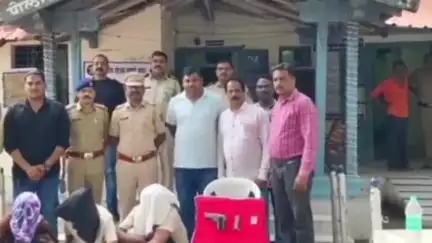 अमरावती: वेलकम टी पॉइंटजवळ गुन्हेगाराकडून देशी कट्टा व जिवंत काडतूस जप्त