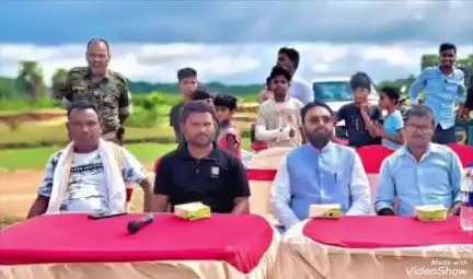 देवीपुर: गिधैया मैदान में जीपीएल सीजन 2 टूर्नामेंट का आयोजन किया गया