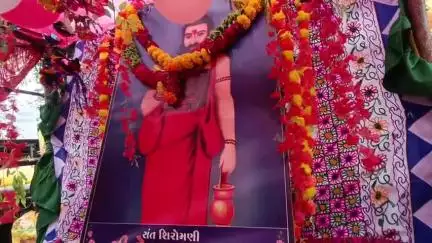 લખતર: લખતર ખાતે શ્રીવેલનાથ બાપુ નીજન્મ જ્યંતીની ધામધૂમ થી ઉજવણી કરાઈ