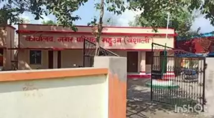 महुआ: महुआ नगर परिषद क्षेत्र के 132 स्थानों पर सीसीटीवी कैमरे लगाए जा रहे हैं, गतिविधियों पर रहेगी नज़र