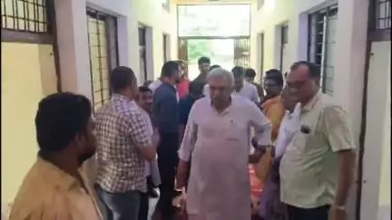 महाराजपुर: महाराजपुर में पूर्व मंत्री एवं विधायक ने मुख्यमंत्री संजीवनी क्लीनिक का लोकार्पण किया
