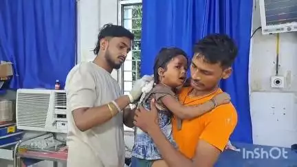 जमुई: मरकट्टा गांव में ई-रिक्शा पलटने से मासूम बच्ची घायल, सदर अस्पताल में कराया गया भर्ती