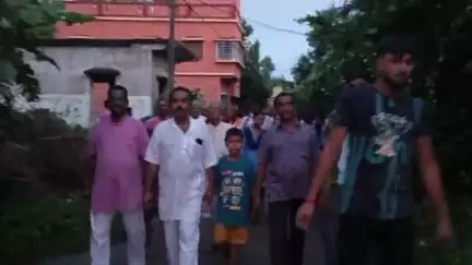 নানুর: দাসকলগ্ৰামে রথের দড়ি টেনে রথযাত্রার শুভ সূচনা করলেন লাভপুরে বিধায়ক; দিলেন সম্প্রীতির বার্তা