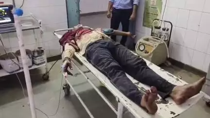डूंगरपुर: जिले के टाड़ी ओबरी गांव में शुक्रवार रात 8 बजे दो बाइकों की भिंडत में एक प्रौढ़ घायल, जिला अस्पताल में इलाज जारी